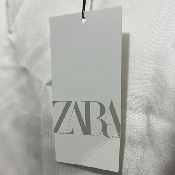 Zara White and Black Lace Bodysuit - Picture 5 of 9